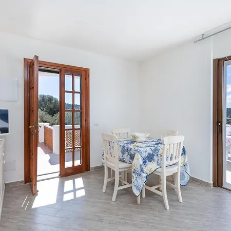Apartment Casa Piccola La Crucitta *